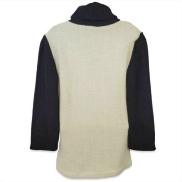 Vintage 60s Christian Dior London Colorblock Turtleneck Sweater in Cream/Black - Picture 2 of 13